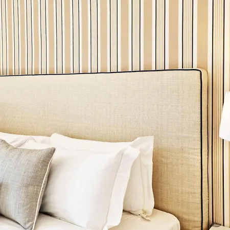 Bed and Breakfast Bb Nel Centro Di Porto Azzurro